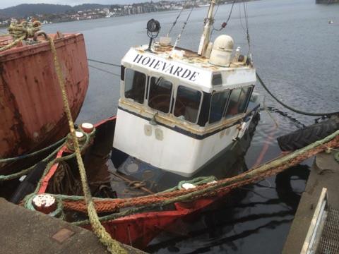 Taubåt gikk ned. FOTO Kjell Bua