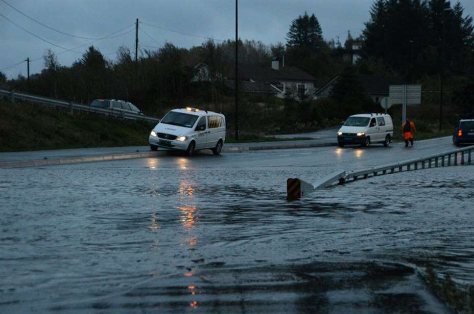 Fosen, vann i veien. FOTO Kjell Bua