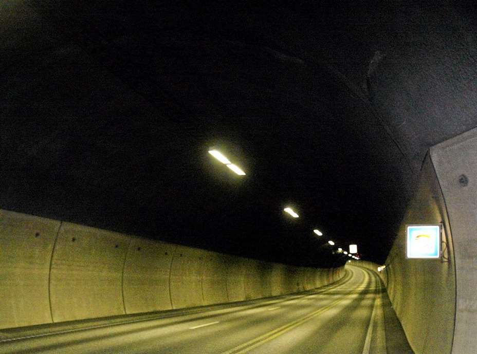 tunnel