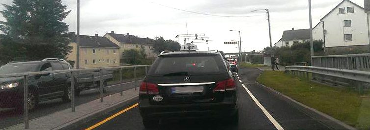 Kø Karmsundgata. FOTO: Stig Brandvik Gressgård