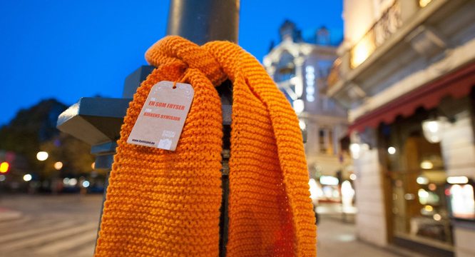 kirkens bymisjon. Det var Kirkens Bymisjon som også sto bak gesten som markerer starten på juleaksjonen «Gled en som gruer seg til jul» i fjor.