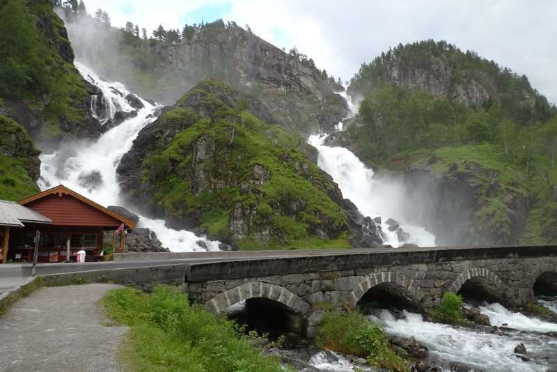 Låtefoss