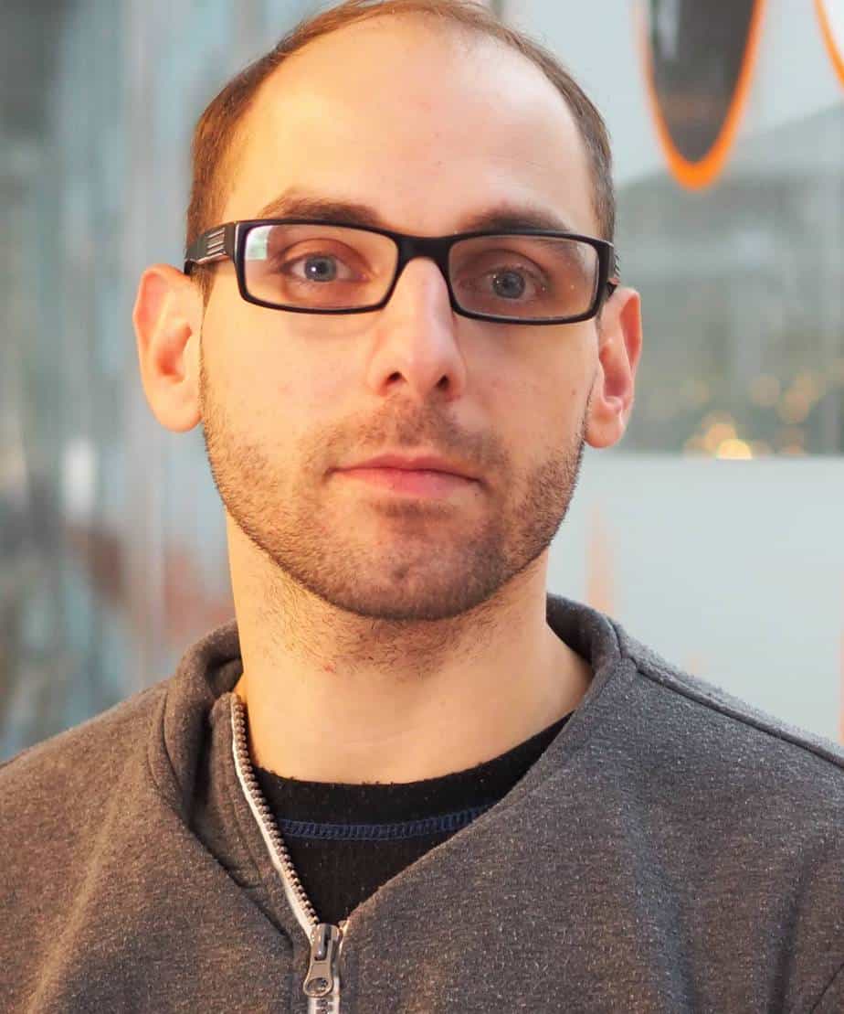 Daniel DeNiazi : Journalist